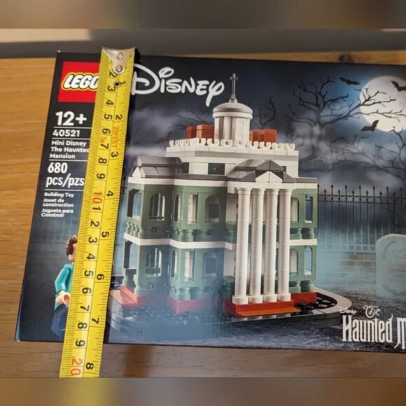 Lego Disney mini Haunted Mansion Brand New Retired set - Picture 2 of 9